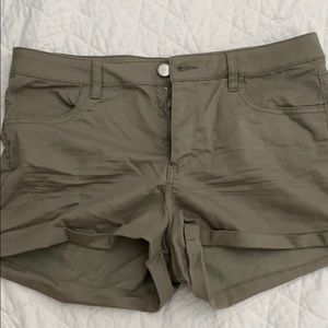 cute, green shorts